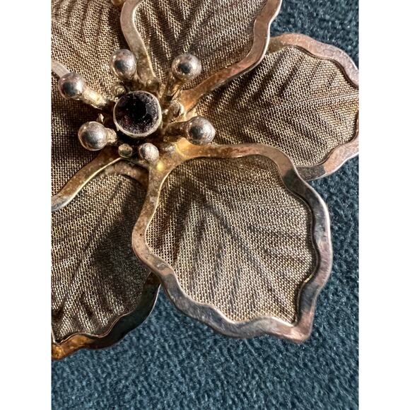 Vintage Gold Mesh Flower w/ Garnet Center – Jewelry Component or Brooch Part - Picture 2 of 6